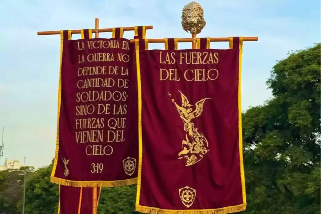 estandartesdorados