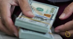 DOLAR